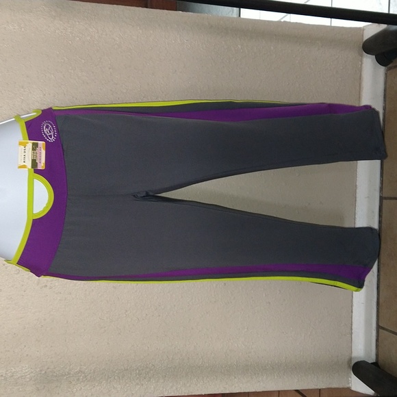 Riva USA Workout Capris Sz M - Picture 4 of 6